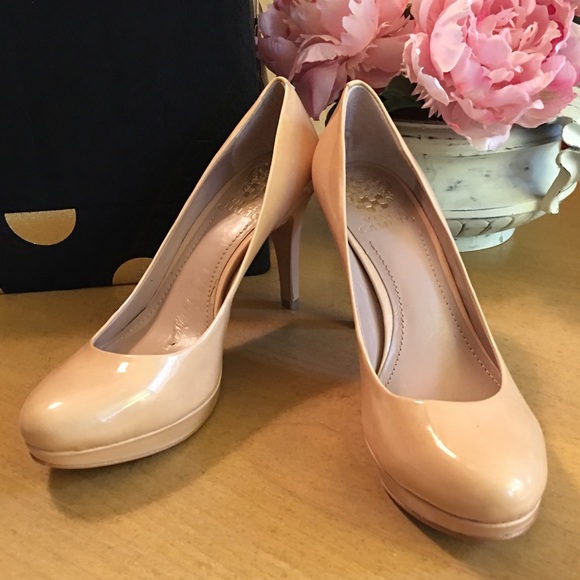 Vince Camuto Shoes - Vince Camuto Nude Patent Platform Pumps new 6.5 B
